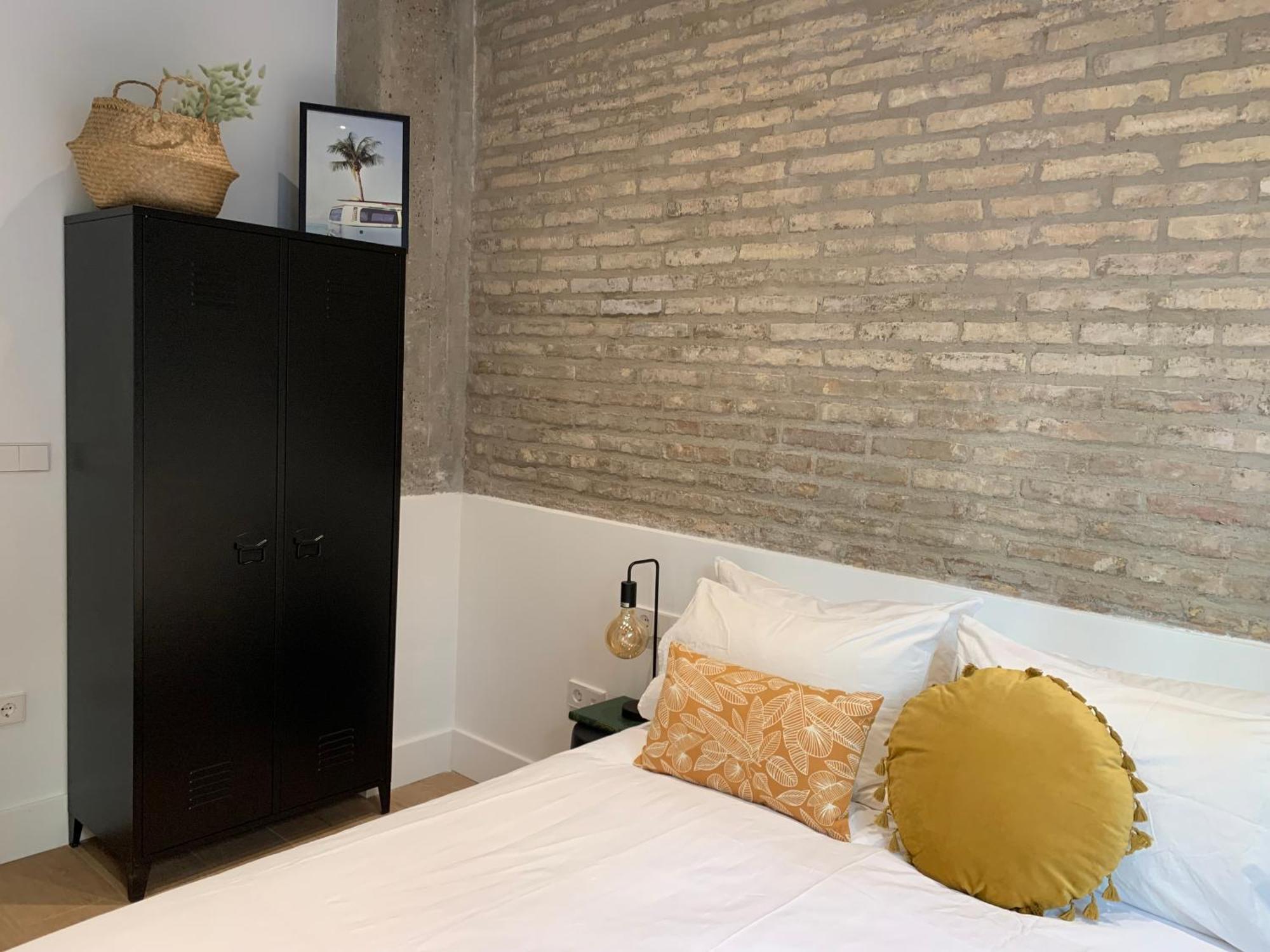 La Reina Beach Rooms Valencia Buitenkant foto